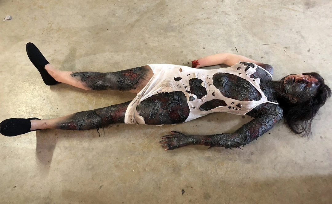 Dapper Cadaver Workshop Full Bomb Meredith Burn & Bomb 4 Dapper Cadaver Workshop Full Bomb Meredith Burn & Bomb