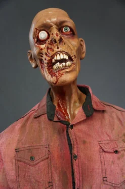 Dapper Cadaver Workshop New Haunt Props Iggy Zombie Figure