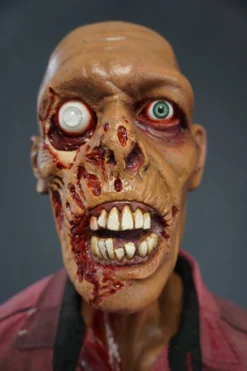 Dapper Cadaver Workshop New Haunt Props Iggy Zombie Figure