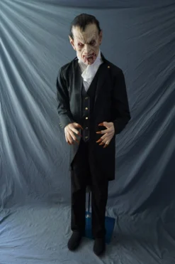 Dapper Cadaver Workshop Malice Vampire Figure New Haunt Props