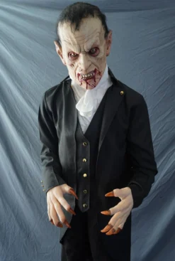 Dapper Cadaver Workshop Malice Vampire Figure New Haunt Props