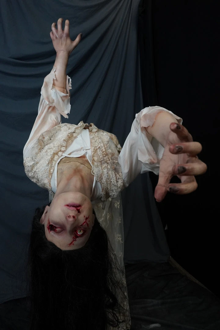 Dapper Cadaver Workshop New Haunt Props Posessed Contortion Lexi Figure 2 Dapper Cadaver Workshop New Haunt Props Posessed Contortion Lexi Figure