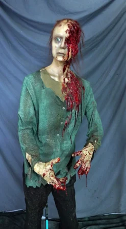 Dapper Cadaver Workshop Zoe Zombie Figure