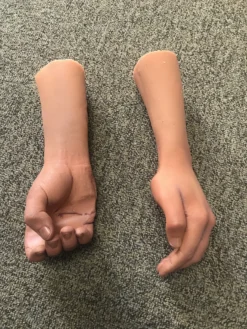 Dapper Cadaver Workshop Dura Ron Hold Hands