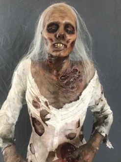 Dapper Cadaver Workshop Standing Luttra Body New Haunt Props