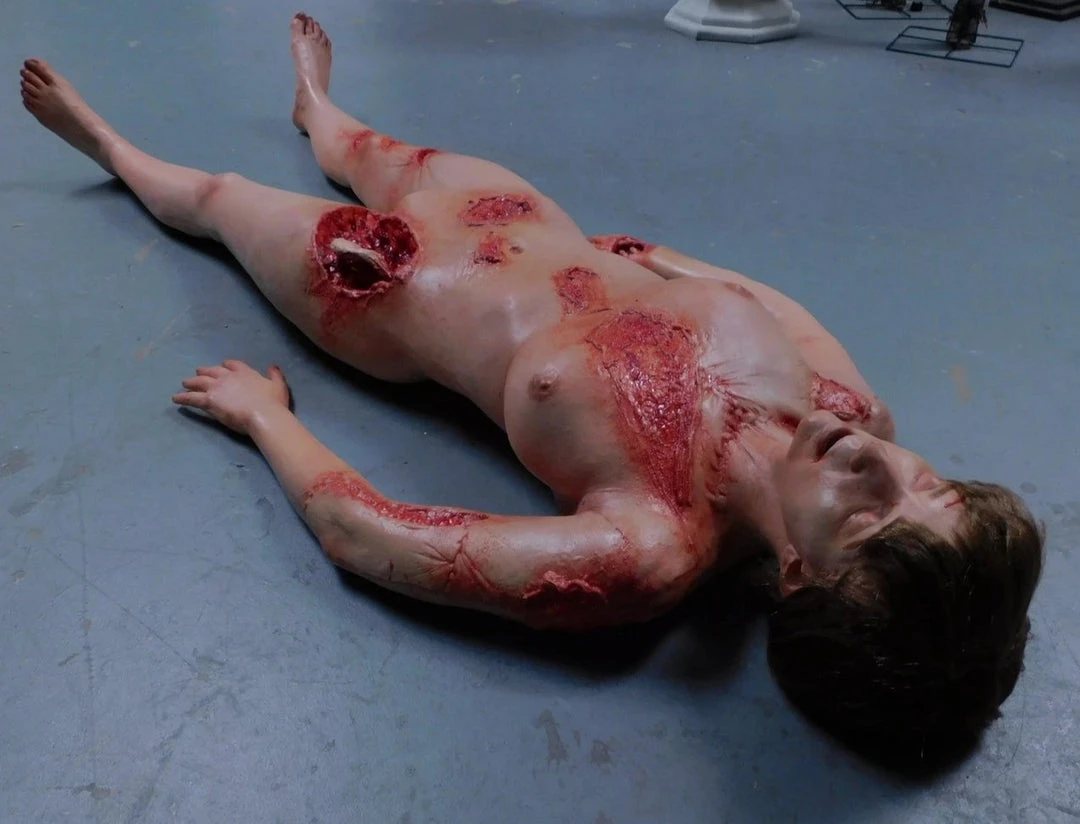 Dapper Cadaver Workshop Dura Wounded Meredith Body 4 Dapper Cadaver Workshop Dura Wounded Meredith Body