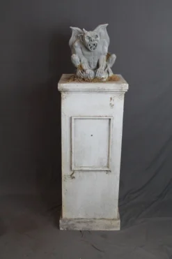 Unique Gargoyle On Pillar Rental Halloween Props