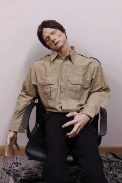 Dapper Cadaver Workshop Dura Security Guard Alan Sitting Figure