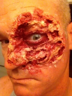 Graftobian Make-Up Company Blood & Makeup Fleshtone Wax Works Kit